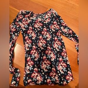 Floral super soft tee